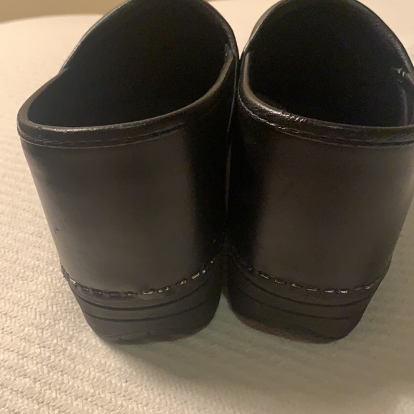 Dansko classic clog  size 40 in EUC! - Picture 4 of 4